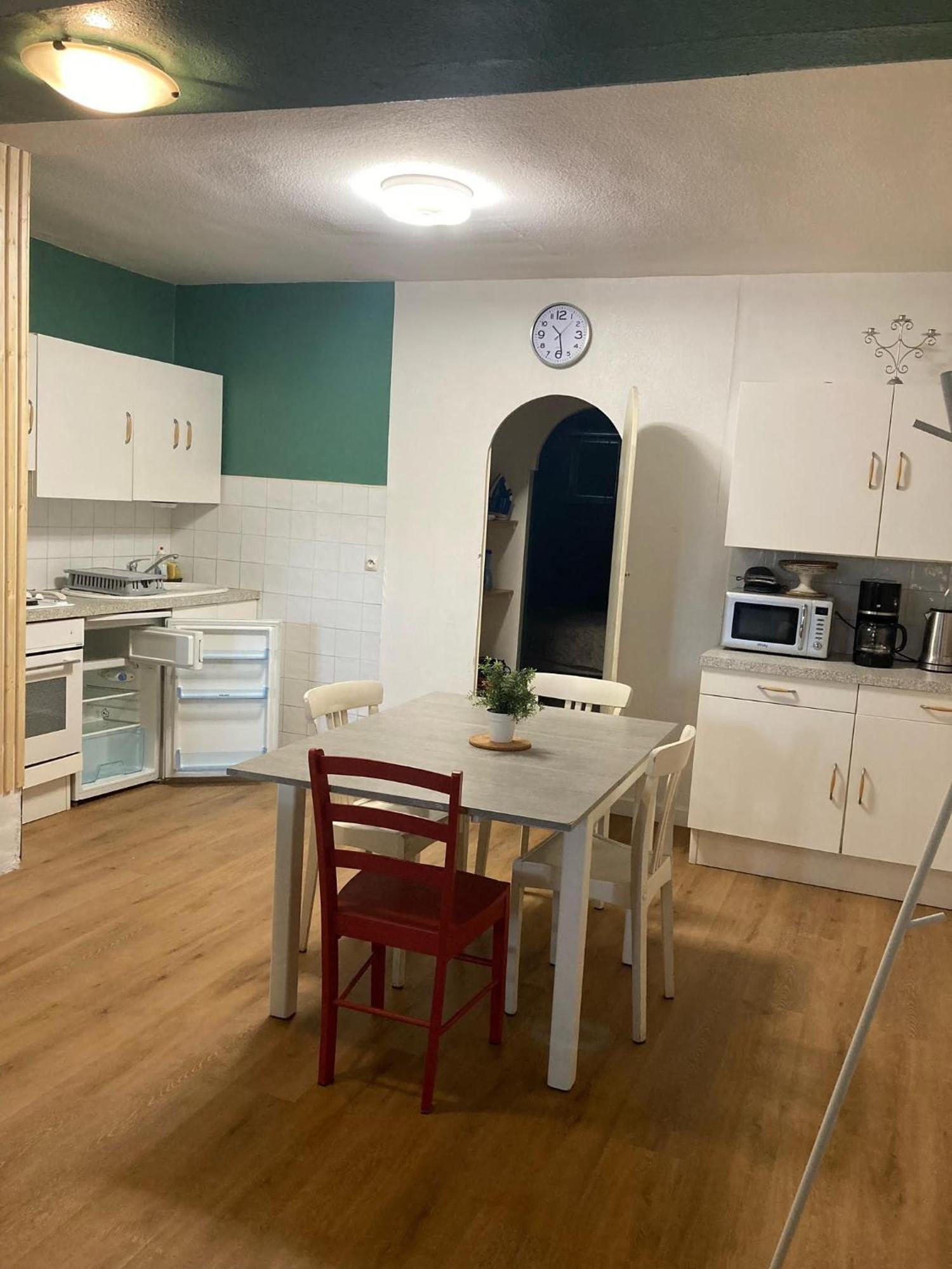 Appartement T2 58m2 Allée Des Bains-tarifs Cure